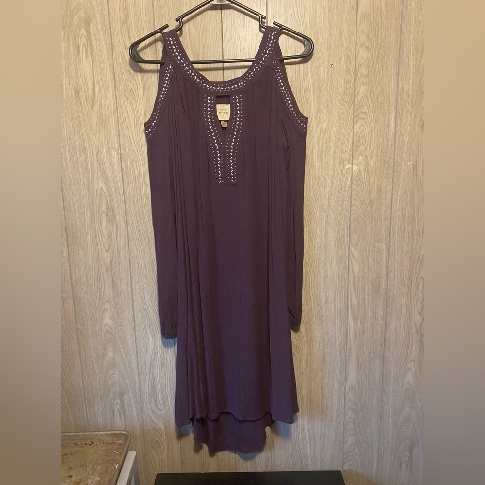 Knox Rose off the shoulder Dress Medium